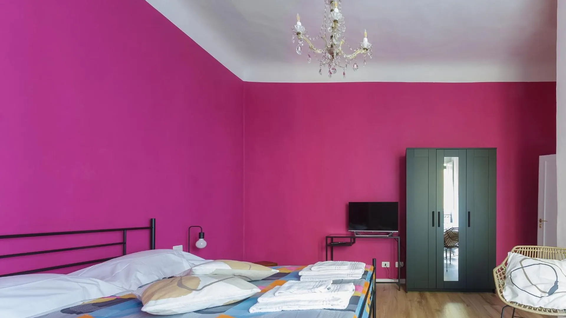 Santa Croce Rainbow Apartment Florence 0*,  Italy