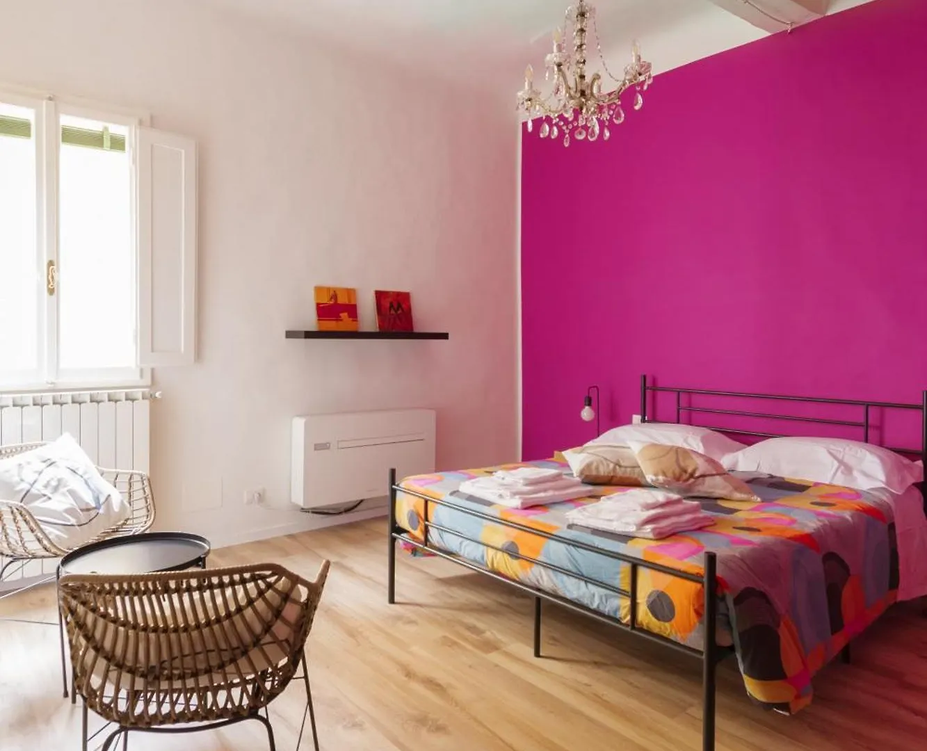 Santa Croce Rainbow Apartment Florence